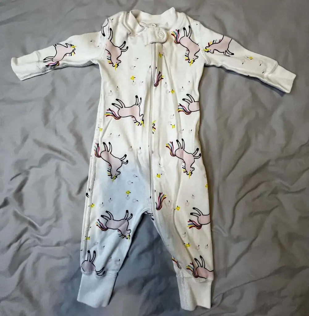 Hanna Andersson Baby Zip Sleeper in Organic Cotton Unicorn Race Print